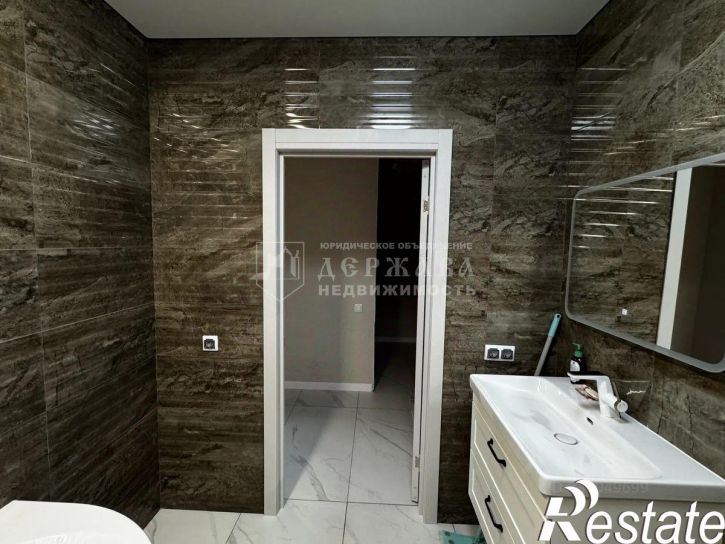 2-комн квартира Октябрьский проспект, 32А к1,  д. 32А к1