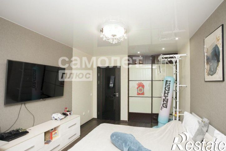 2-комн квартира проспект Шахтёров, 60Б,  д. 60Б