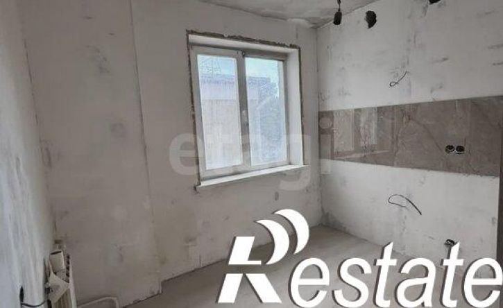 3-комн квартира бульвар Строителей, 26/2,  д. 26/2