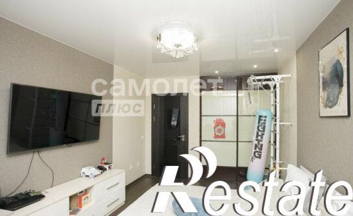 2-комн квартира проспект Шахтёров, 70Б,  д. 70Б