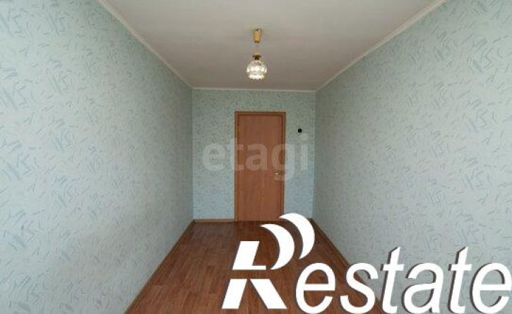 2-комн квартира улица Дружбы, 2