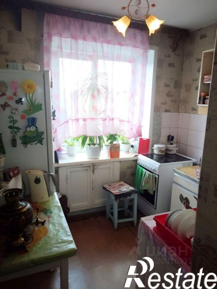 3-комн квартира Космическая улица, 25,  д. 25