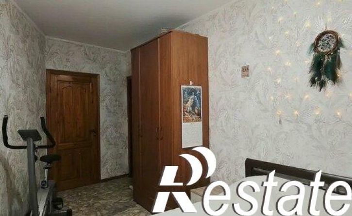 4-комн квартира проспект Химиков, 41,  д. 41