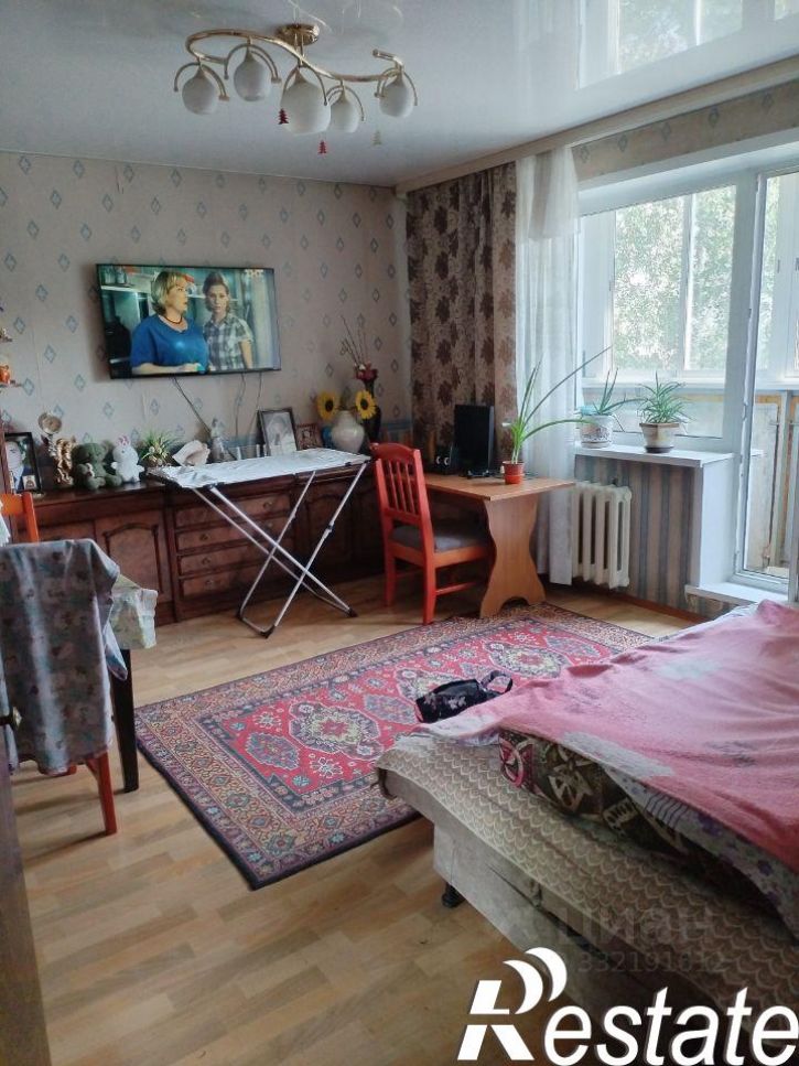 2-комн квартира Молодёжный проспект, 8,  д. 8