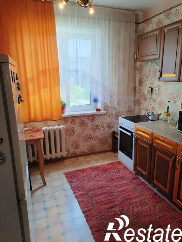 2-комн квартира Молодёжный проспект, 8,  д. 8