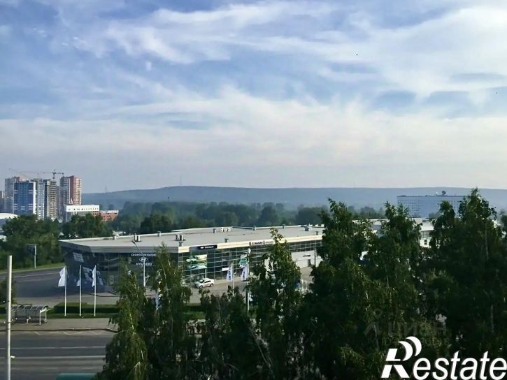 3-комн квартира Октябрьский проспект, 7,  д. 7