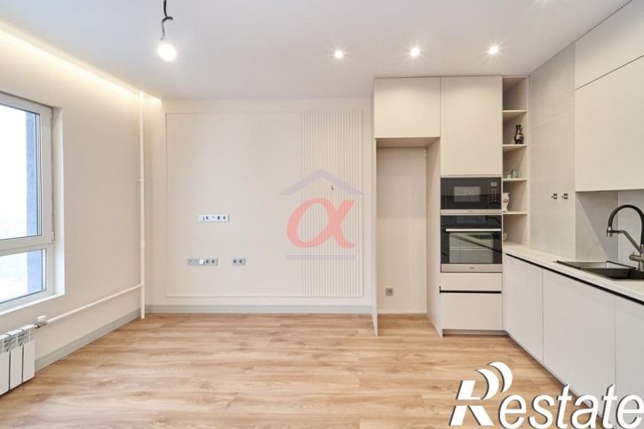 2-комн квартира Строителей бульвар, 60к2