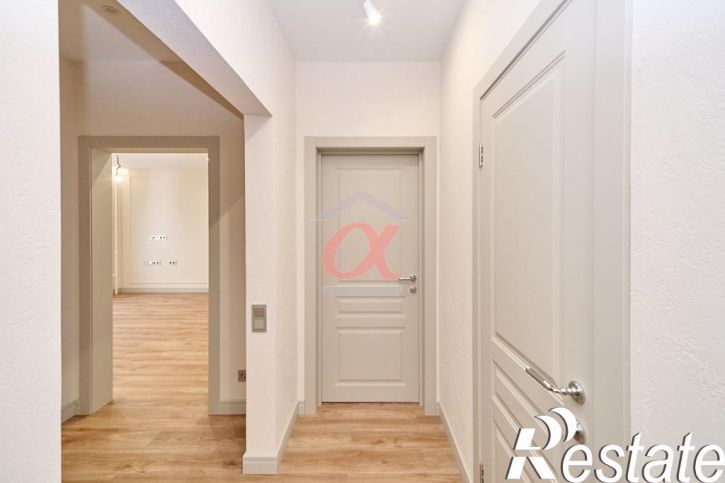 2-комн квартира Строителей бульвар, 60к2