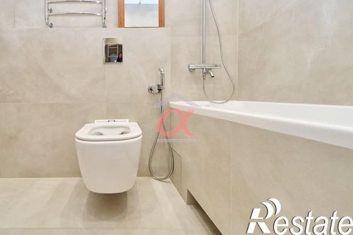 2-комн квартира Строителей бульвар, 60к2