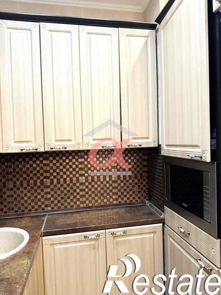 4-комн квартира Окружная улица, 32