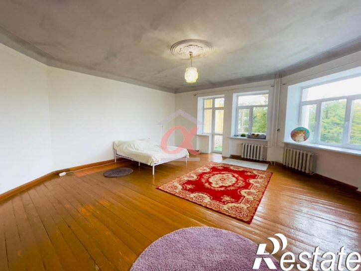 3-комн квартира Орджоникидзе улица, 4