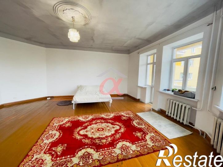 3-комн квартира Орджоникидзе улица, 4