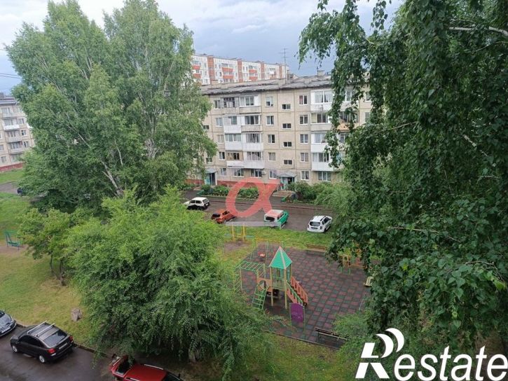 2-комн квартира Строителей бульвар, 46а