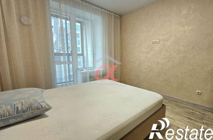 2-комн квартира Строителей бульвар, 60к4