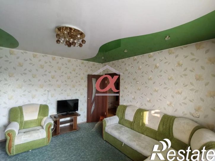 4-комн квартира Комсомольский проспект, 49