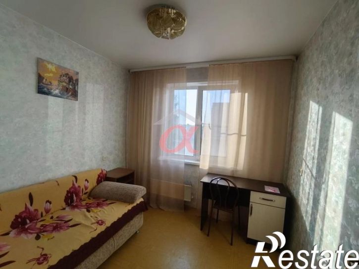 4-комн квартира Комсомольский проспект, 49