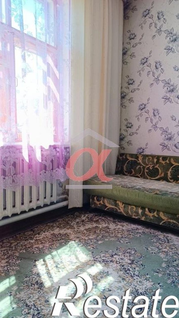 3-комн квартира Славы улица, 19