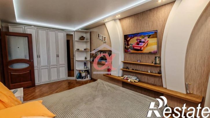 2-комн квартира Ленина проспект, 60в