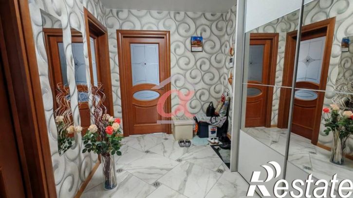 2-комн квартира Ленина проспект, 60в
