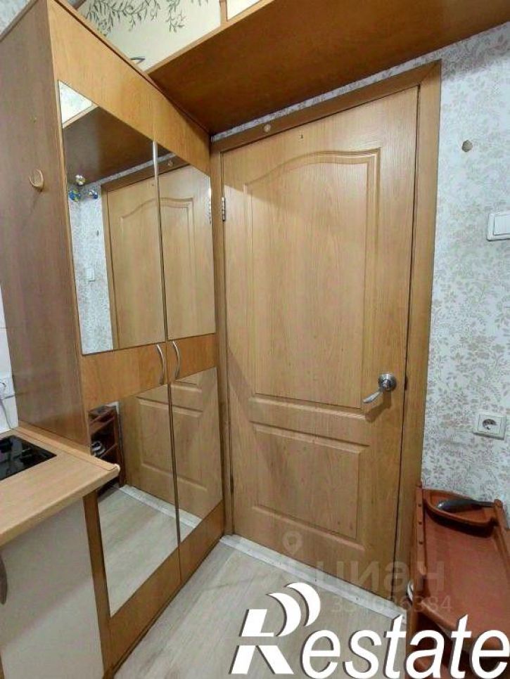 Комната бульвар Строителей, 20,  д. 20