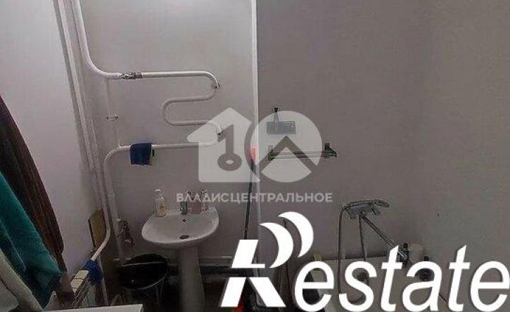 2-комн квартира проспект Шахтёров, 70Б,  д. 70Б
