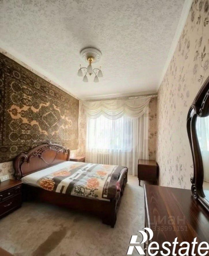 3-комн квартира Базовая улица, 8,  д. 8