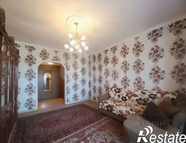 3-комн квартира Базовая улица, 8,  д. 8