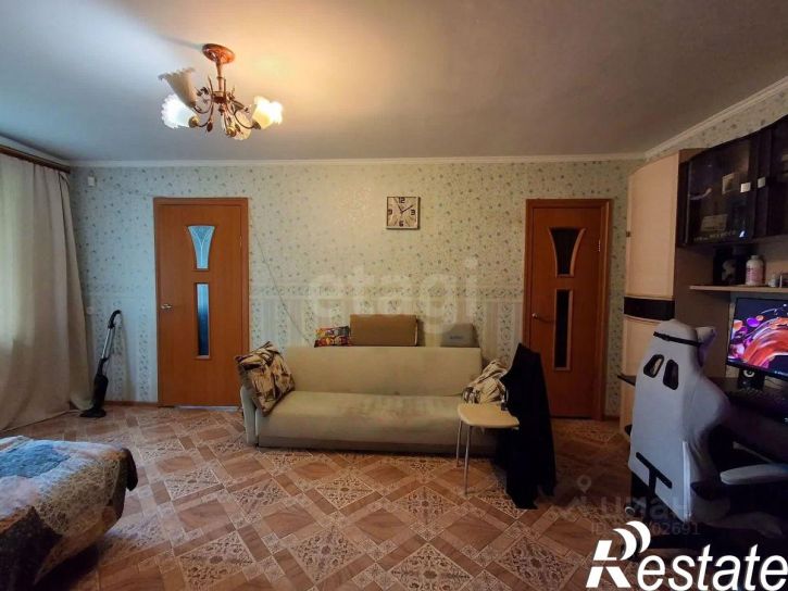 2-комн квартира улица 50 лет Октября, 21А,  д. 21А