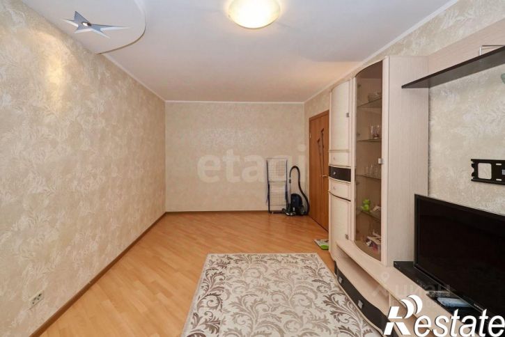 3-комн квартира улица Васильева, 11,  д. 11