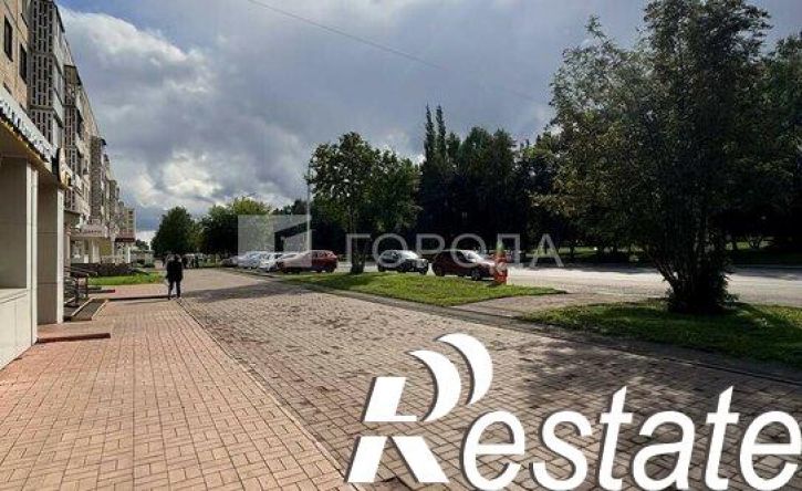 2-комн квартира бульвар Строителей, 26,  д. 26