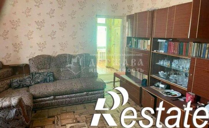 2-комн квартира улица Рукавишникова, 127,  д. 127