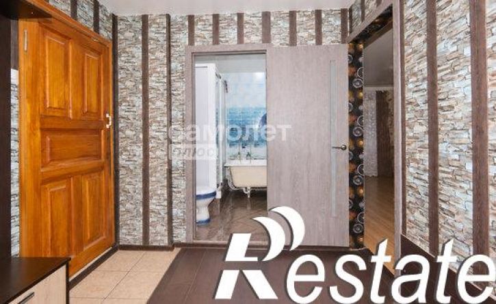 3-комн квартира улица Халтурина, 45,  д. 45