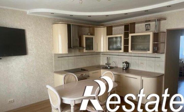 2-комн квартира улица Веры Волошиной, 43,  д. 43