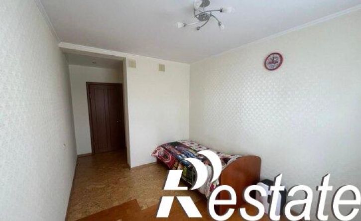 2-комн квартира улица Веры Волошиной, 43,  д. 43