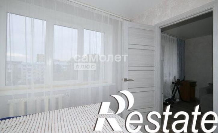 4-комн квартира бульвар Строителей, 26А,  д. 26А