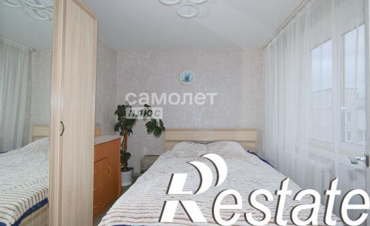 4-комн квартира бульвар Строителей, 26А,  д. 26А