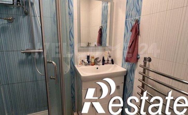 4-комн квартира Московский проспект, 45Б,  д. 45Б
