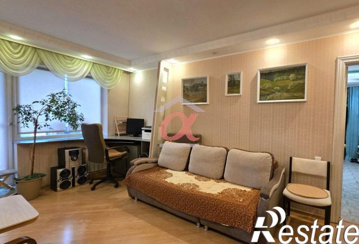 4-комн квартира Ленина проспект, 70б