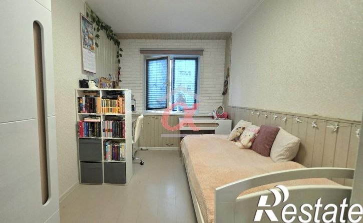 4-комн квартира Ленина проспект, 70б
