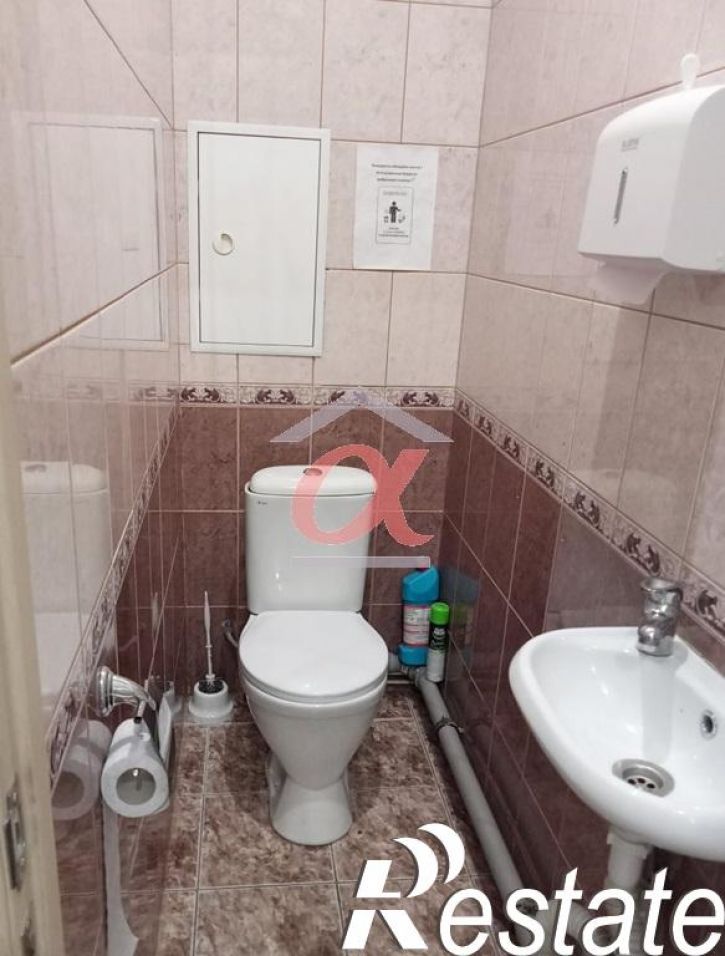Торговое помещение Красная улица, 5