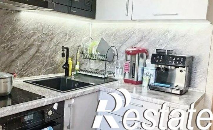 3-комн квартира Октябрьский проспект, 72,  д. 72