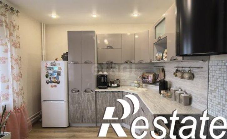 2-комн квартира улица Веры Волошиной, 32,  д. 32