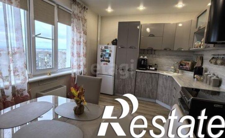 2-комн квартира улица Веры Волошиной, 32,  д. 32
