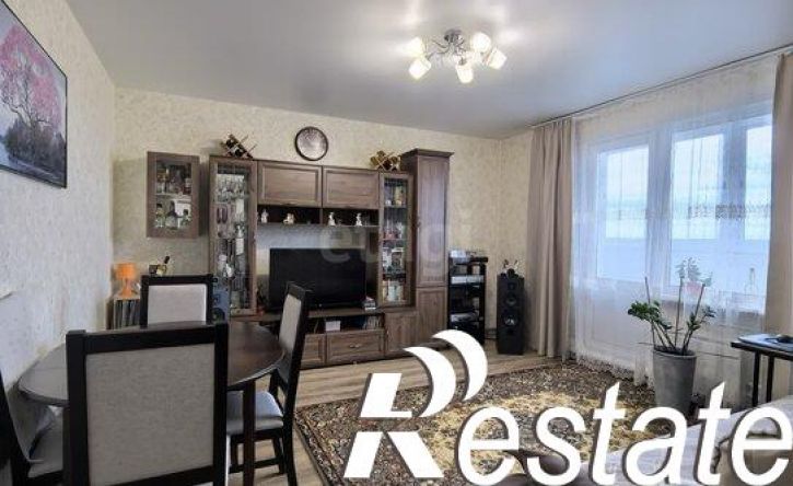 2-комн квартира улица Веры Волошиной, 32,  д. 32