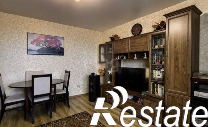 2-комн квартира улица Веры Волошиной, 32,  д. 32