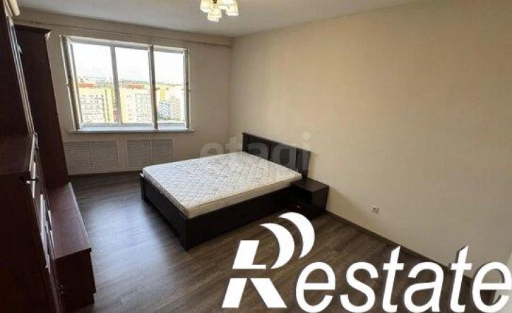 2-комн квартира Космическая улица, 24А,  д. 24А