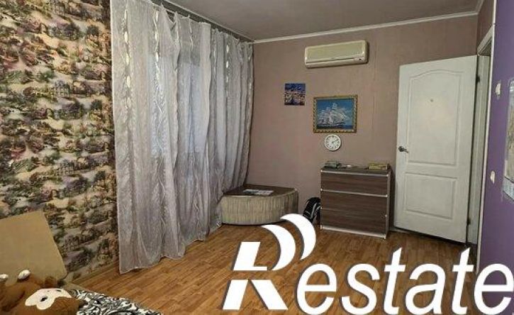 4-комн квартира бульвар Строителей, 44А,  д. 44А