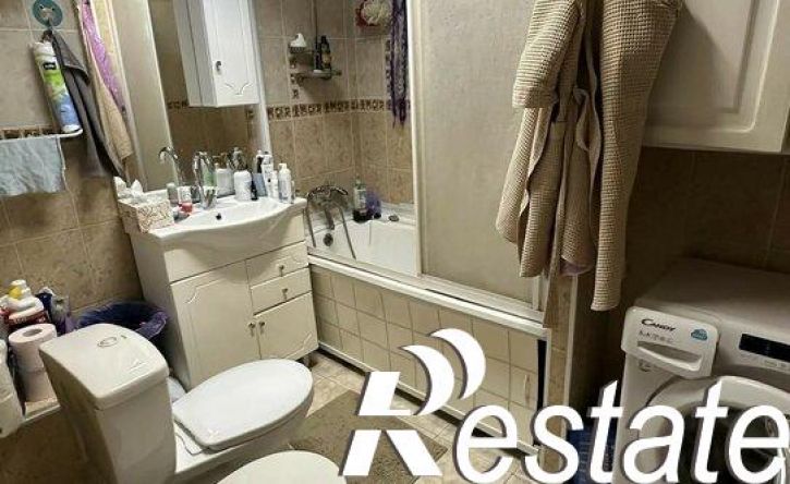 4-комн квартира бульвар Строителей, 44А,  д. 44А