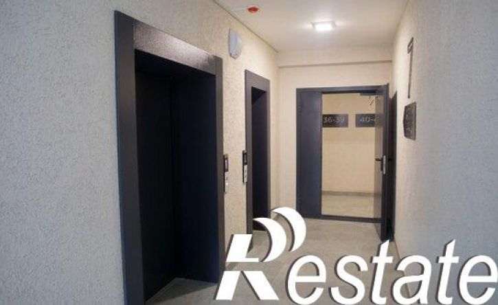 3-комн квартира бульвар Строителей, 60 к5,  д. 60 к5