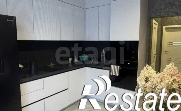 3-комн квартира Инициативная улица, 10А,  д. 10А
